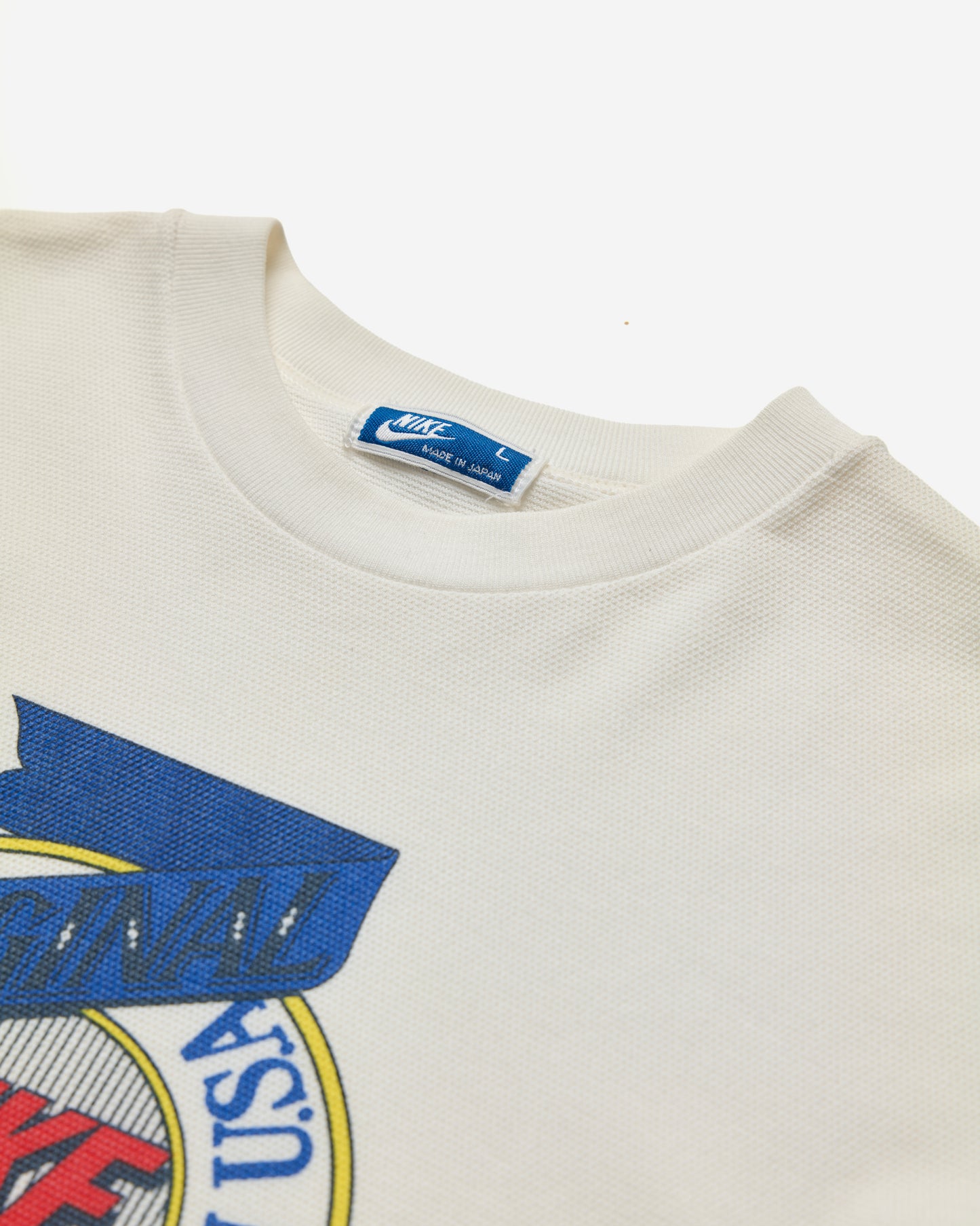 Vintage Waffle Knit Graphic T-Shirt - Large